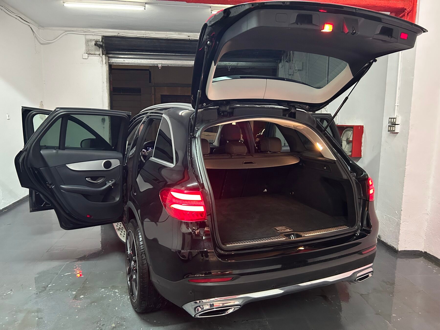 MERCEDES-BENZ GLC SUV