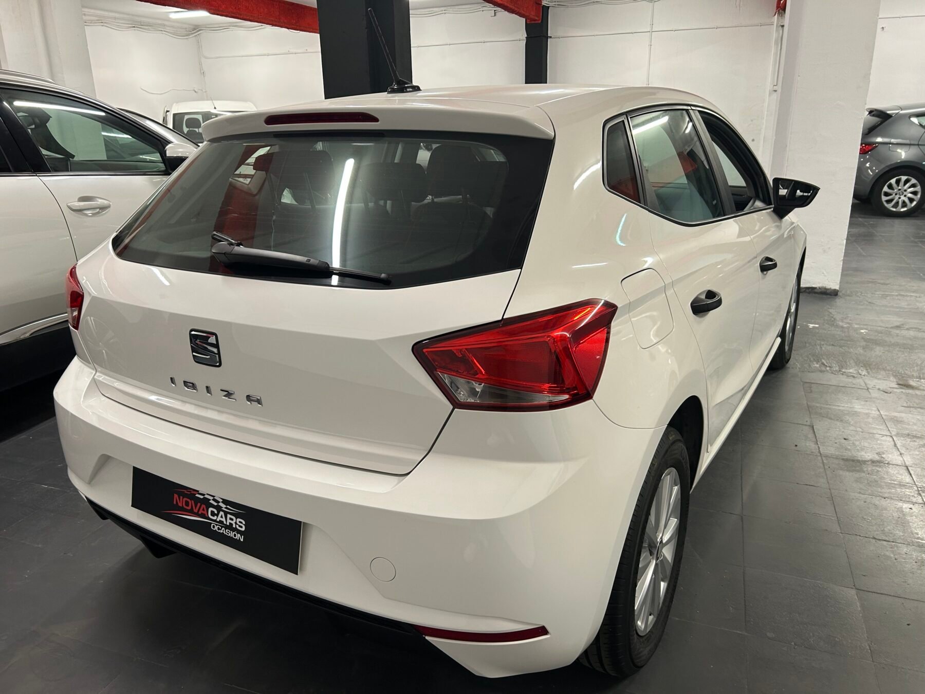 SEAT IBIZA