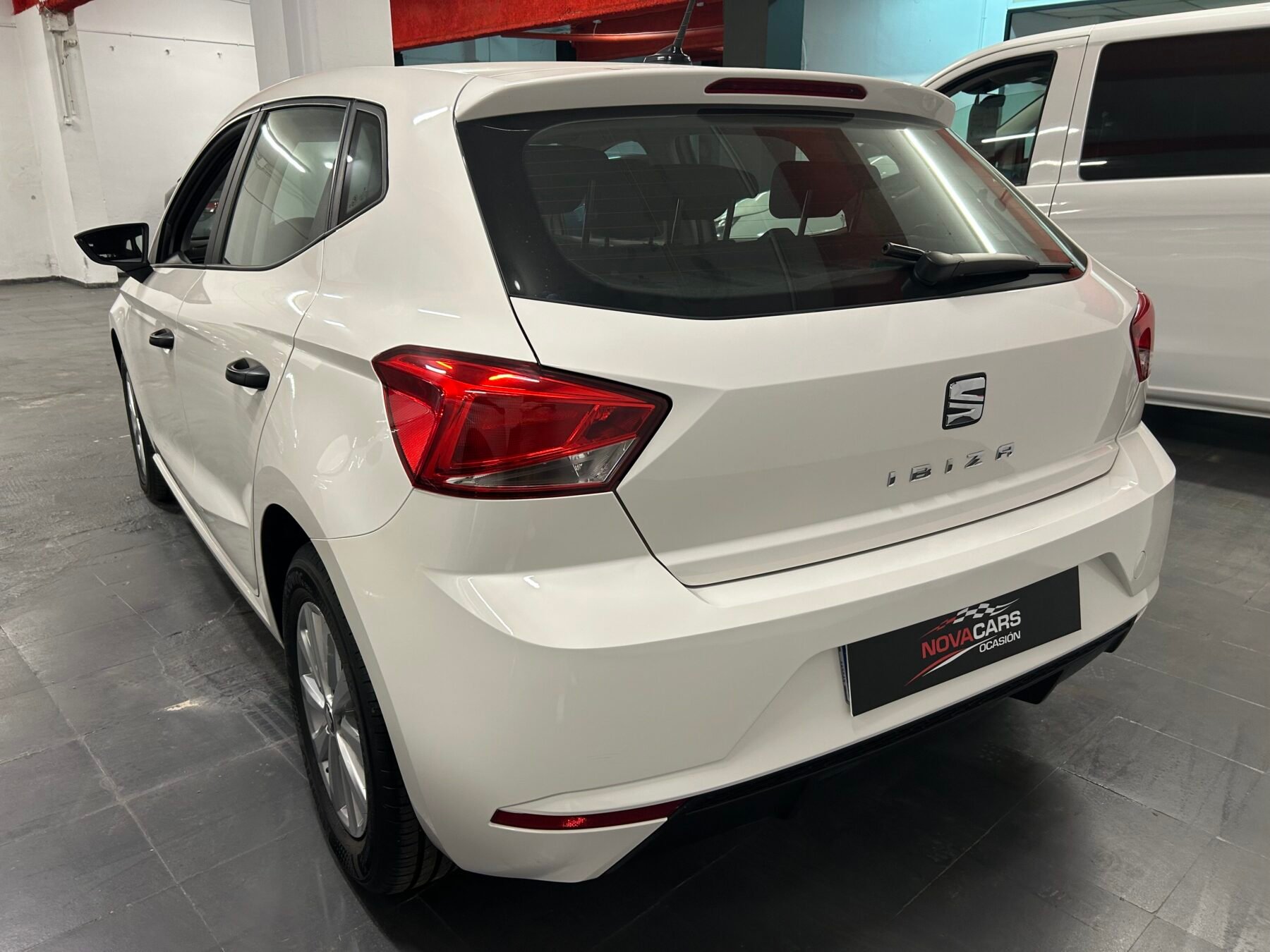 SEAT IBIZA